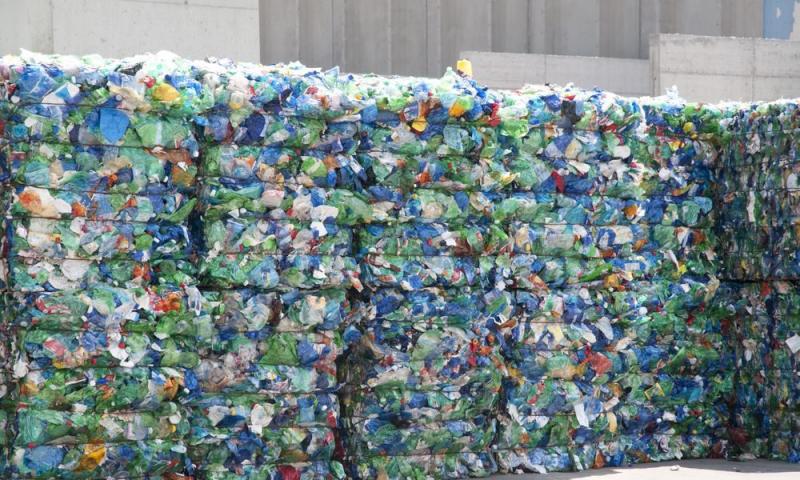 Reciclagem De Plásticos