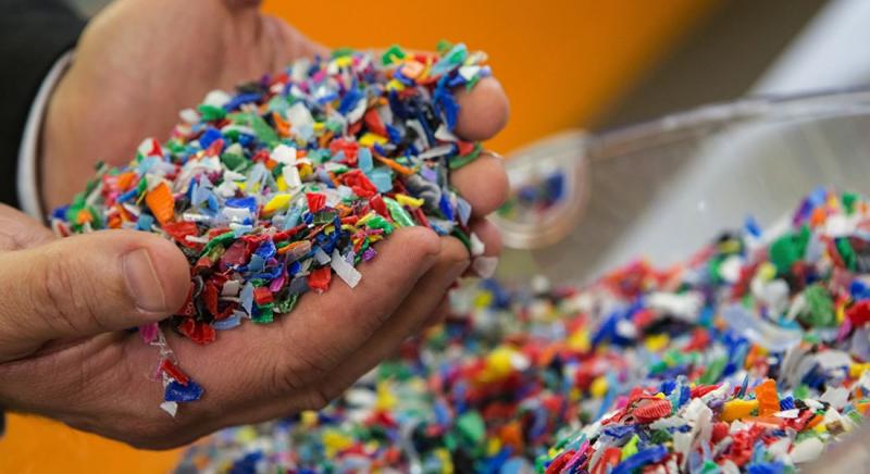 Reciclagem De Plásticos