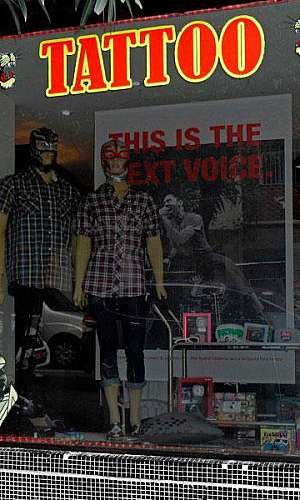 Adesivo vitrine personalizado Adesivo vitrine personalizado